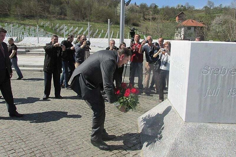 Dodik najavio sjednicu NSRS 2. svibnja u Srebrenici, planira donijeti i cvijeće u Potočare